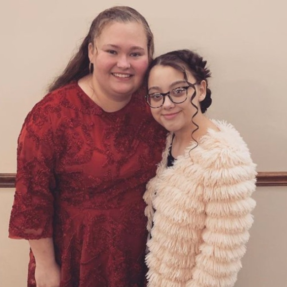 Meet your Posher, Mia